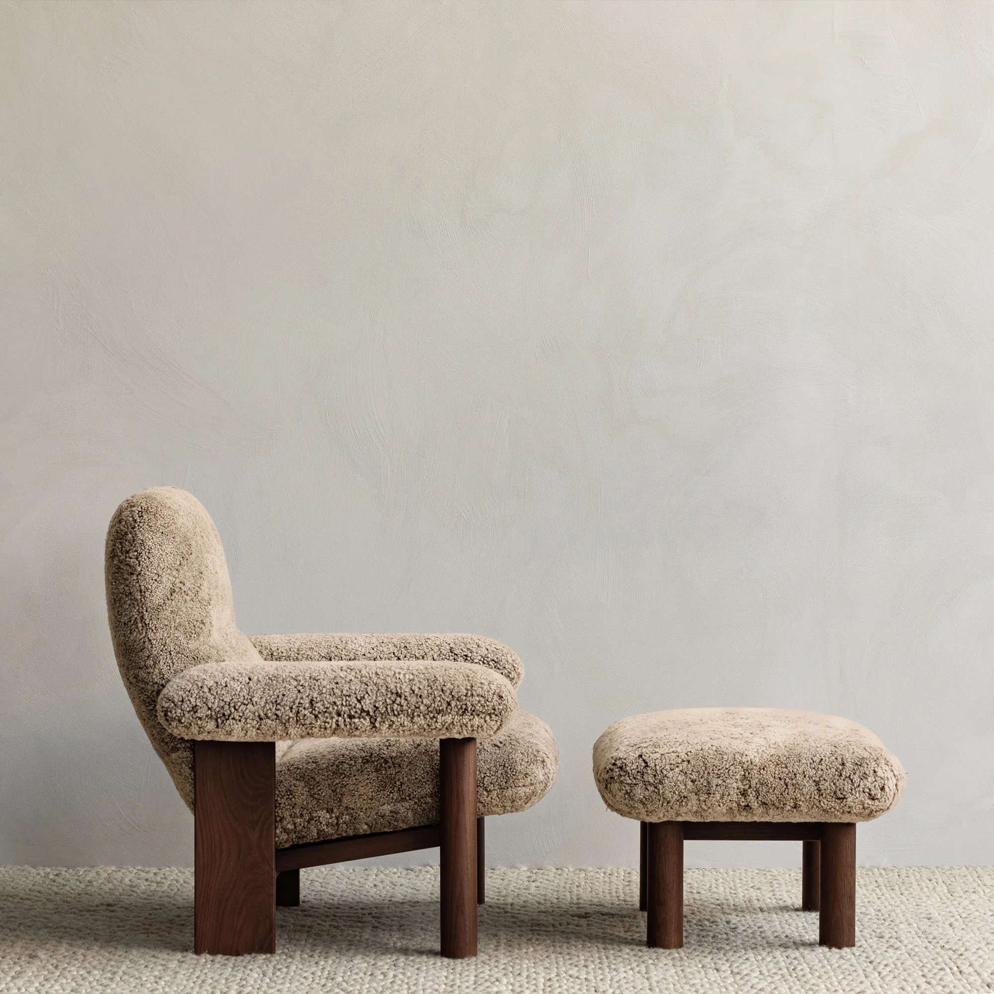 Brasilia Lounge Chair Natural Oak