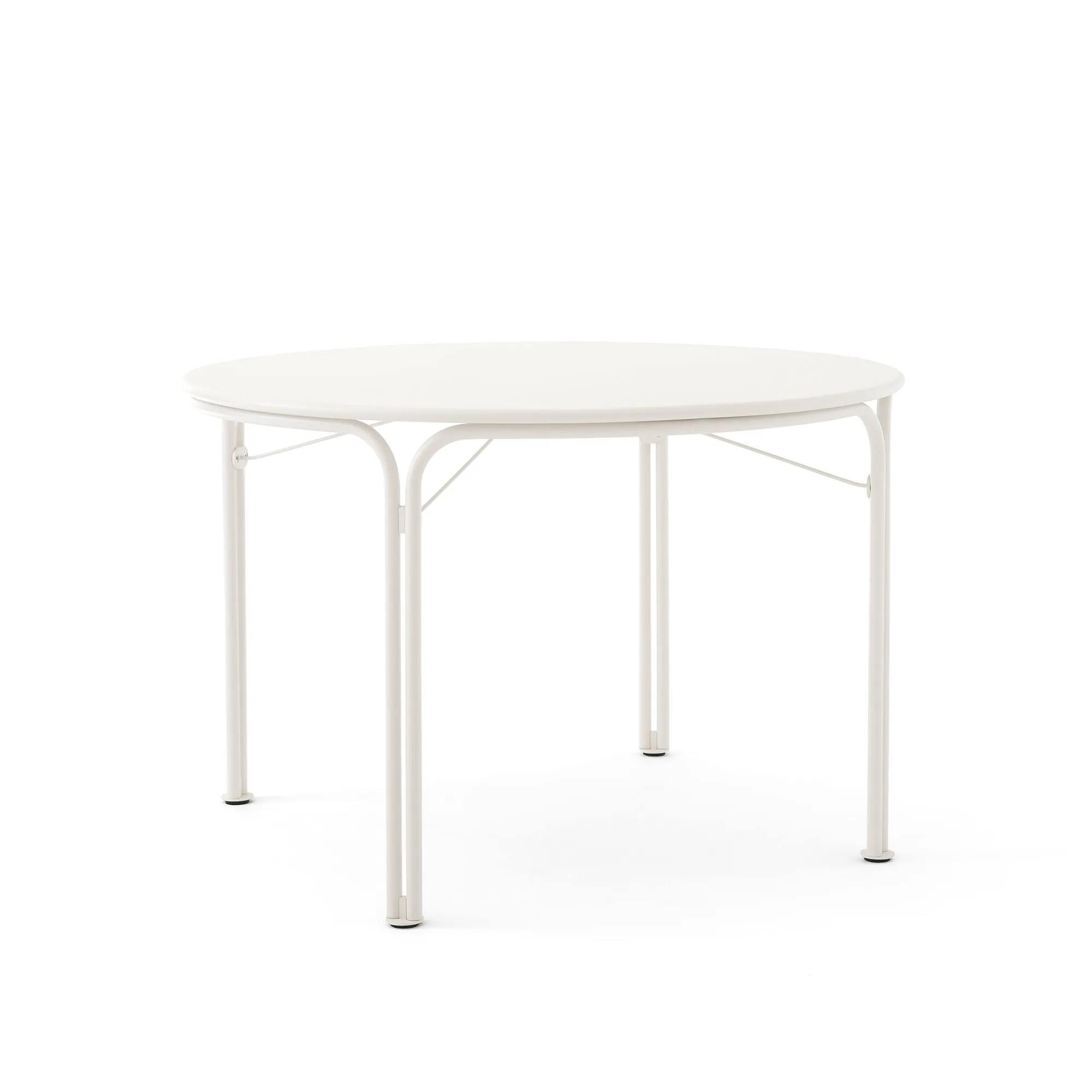 Thorvald SC98 Outdoor Dining Table - 1