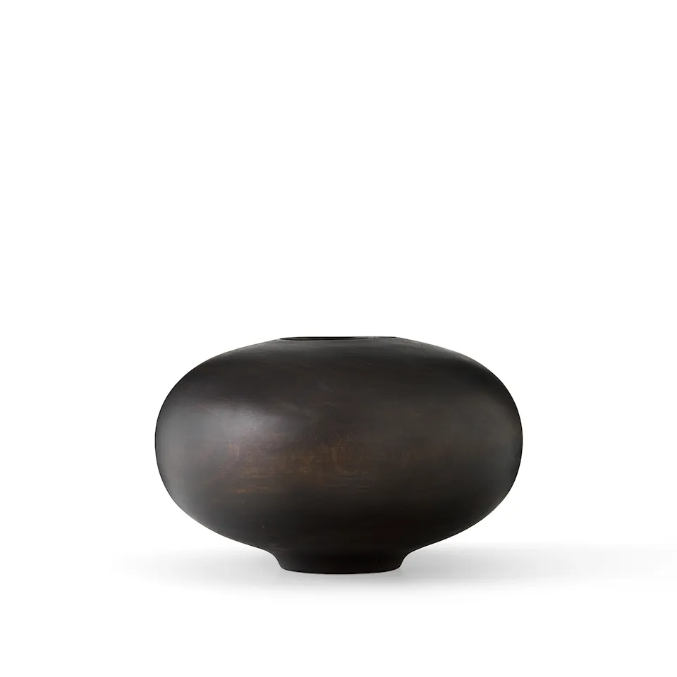 Surround vase