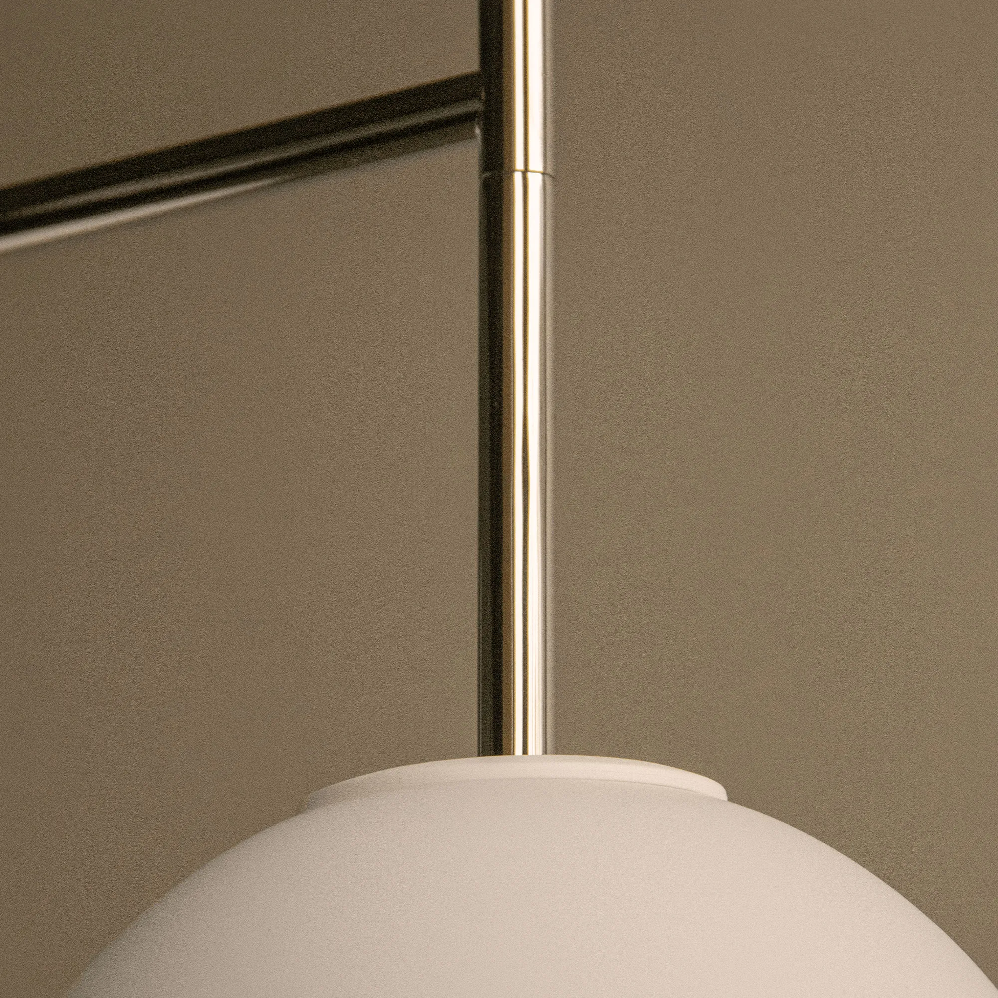 TR Bulb wall lamp with suspension - 5