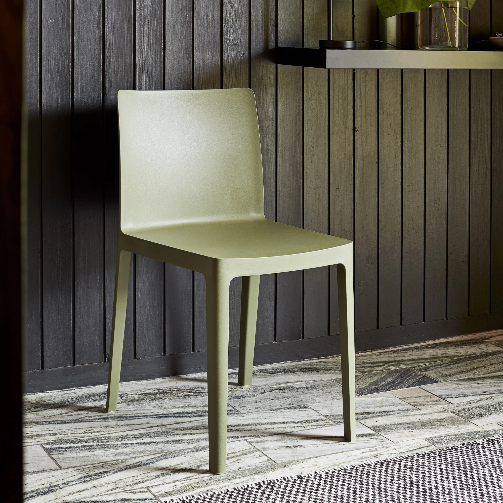 Élémentaire Seat Cushion Outdoor Chair