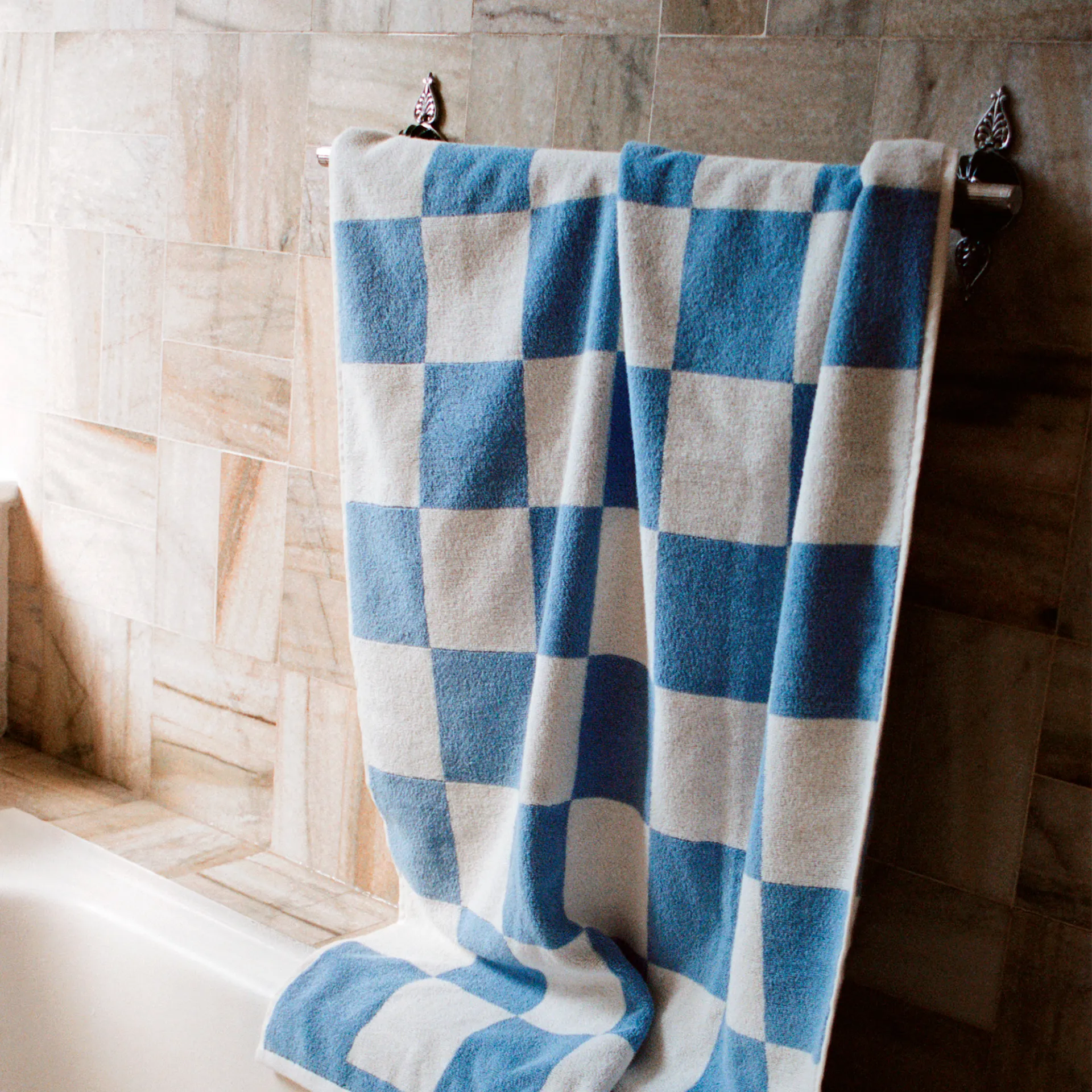 Check Bath Towel 70 x 136 cm - HAY - NO GA