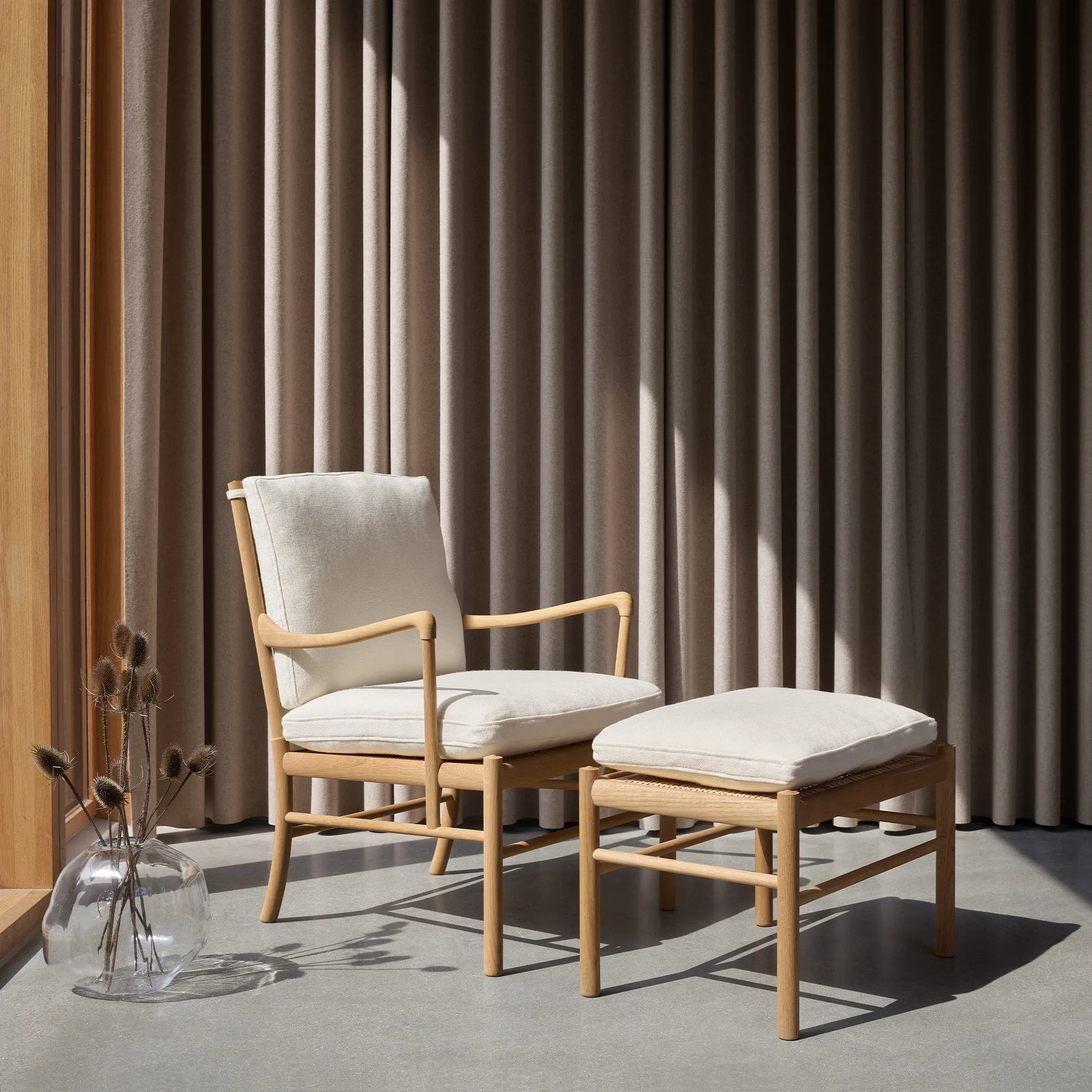 OW149 Colonial Chair Oak - 9