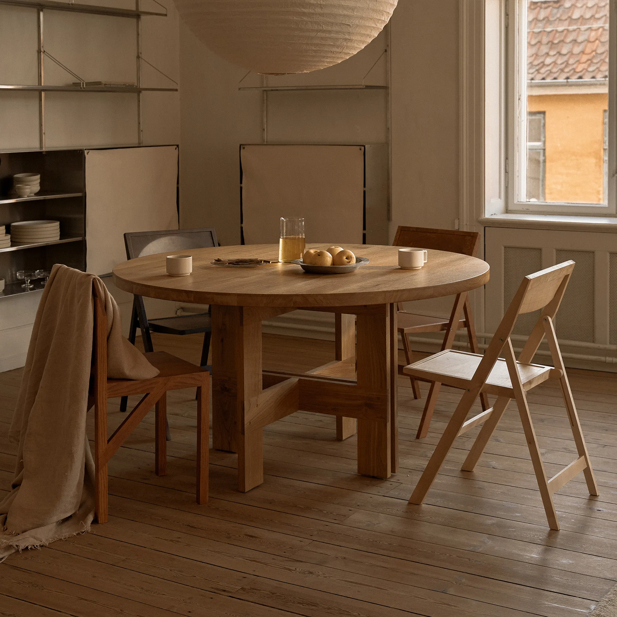 Farmhouse Trestle Table Round - 2