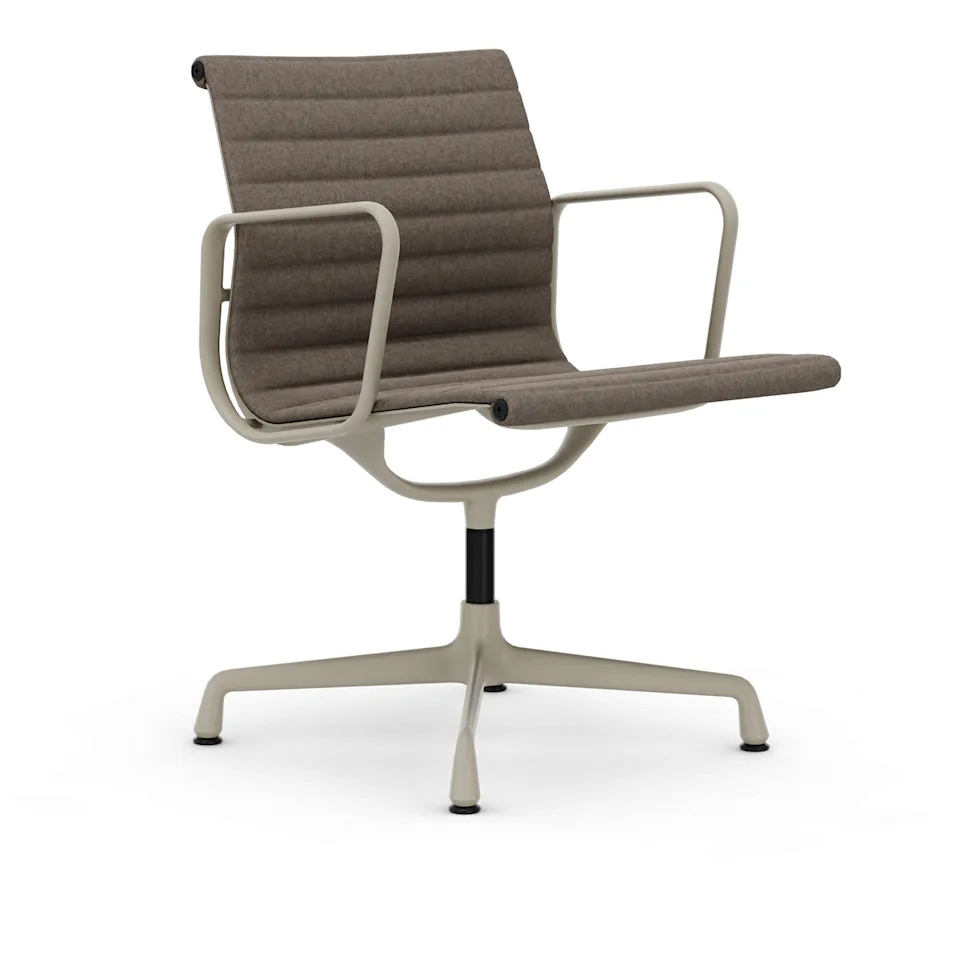 EA 108 Aluminium Chair