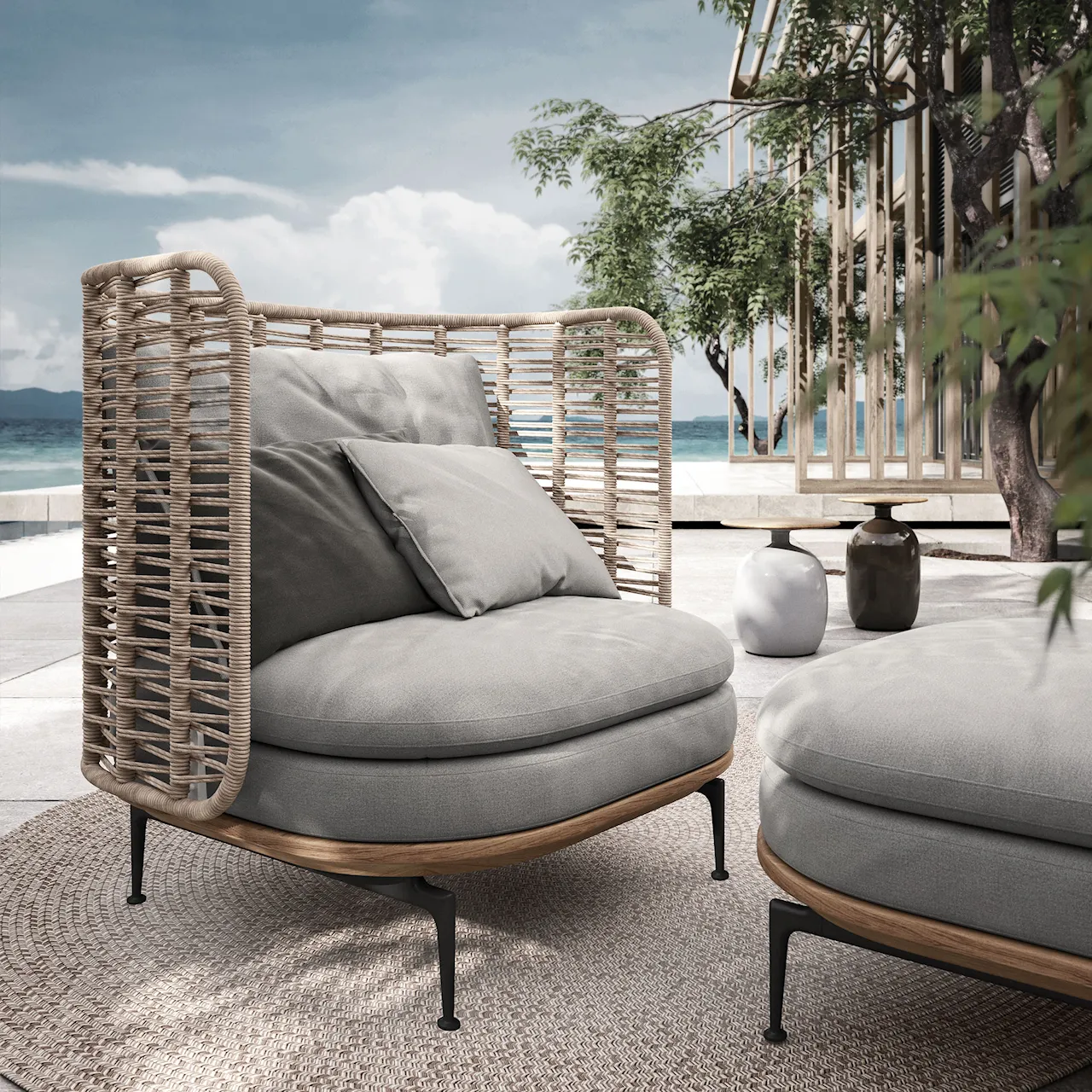 Mistral Lounge Chair