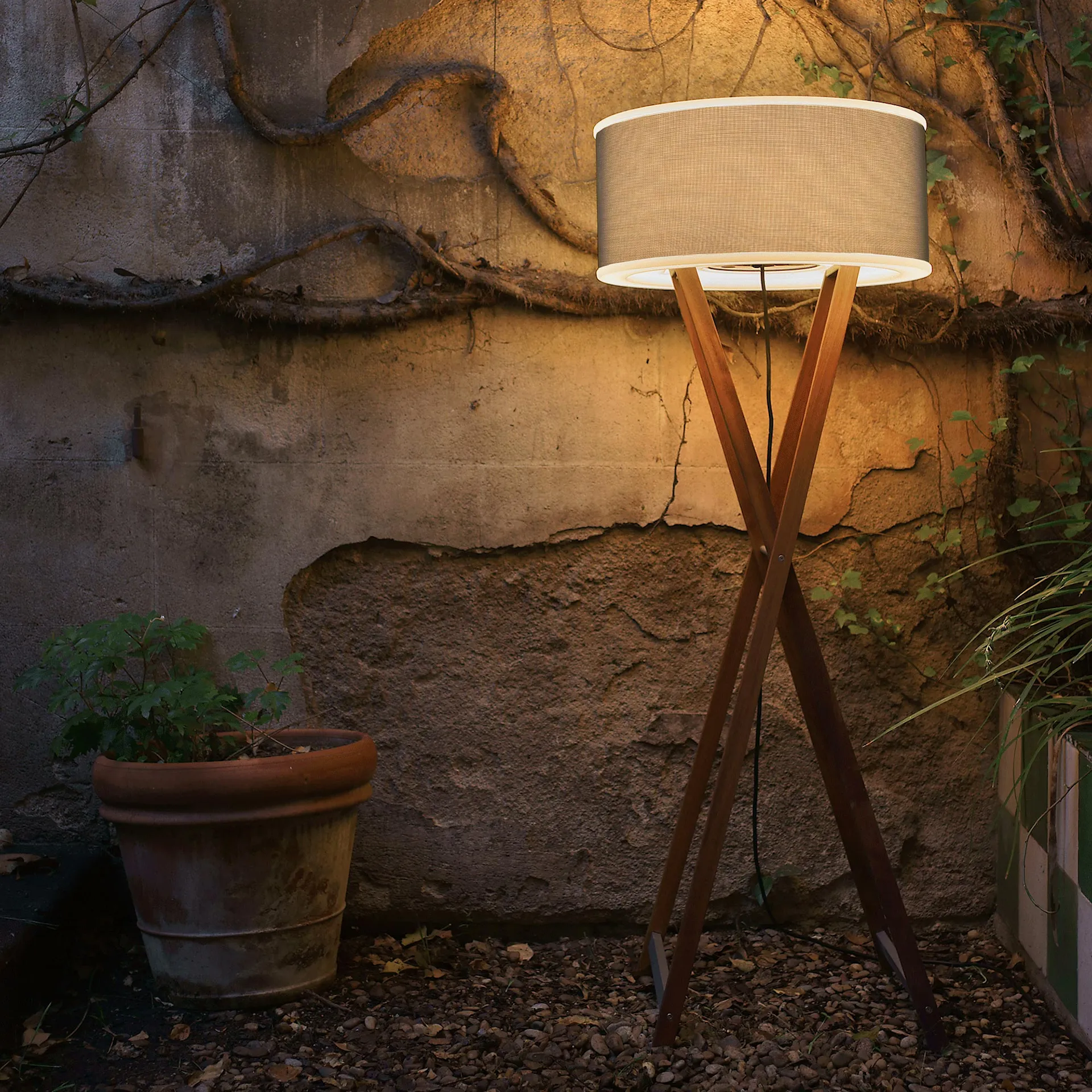 Cala 140 Outdoor Floor Lamp - Marset - NO GA