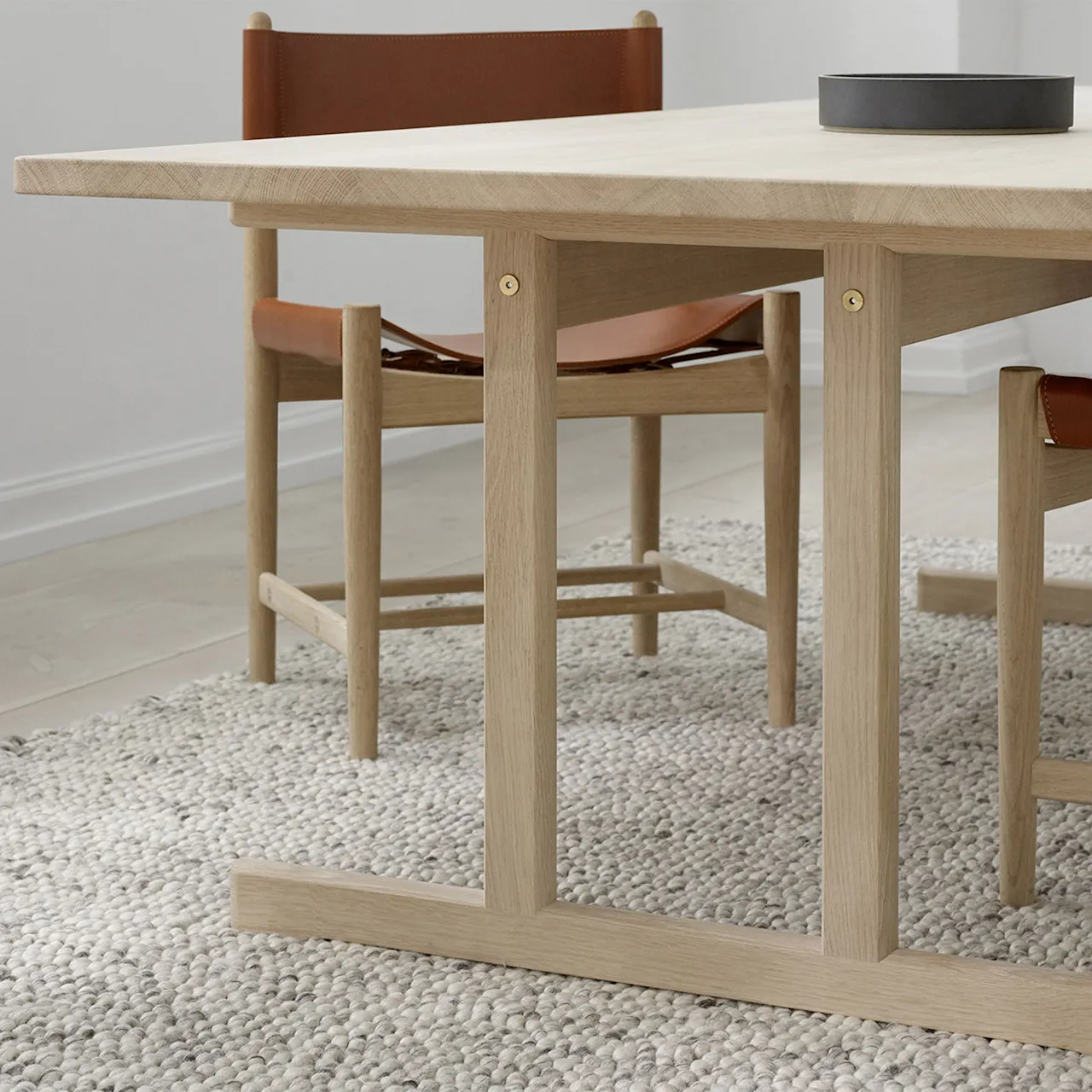 Mogensen 6386 Dining Table