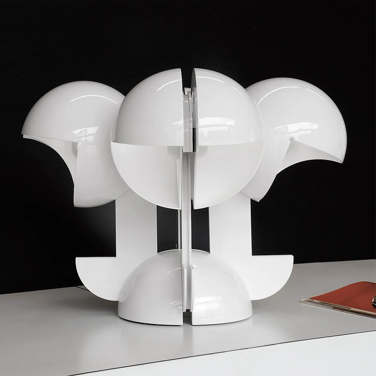 Ruspa 633/4 Table Lamp