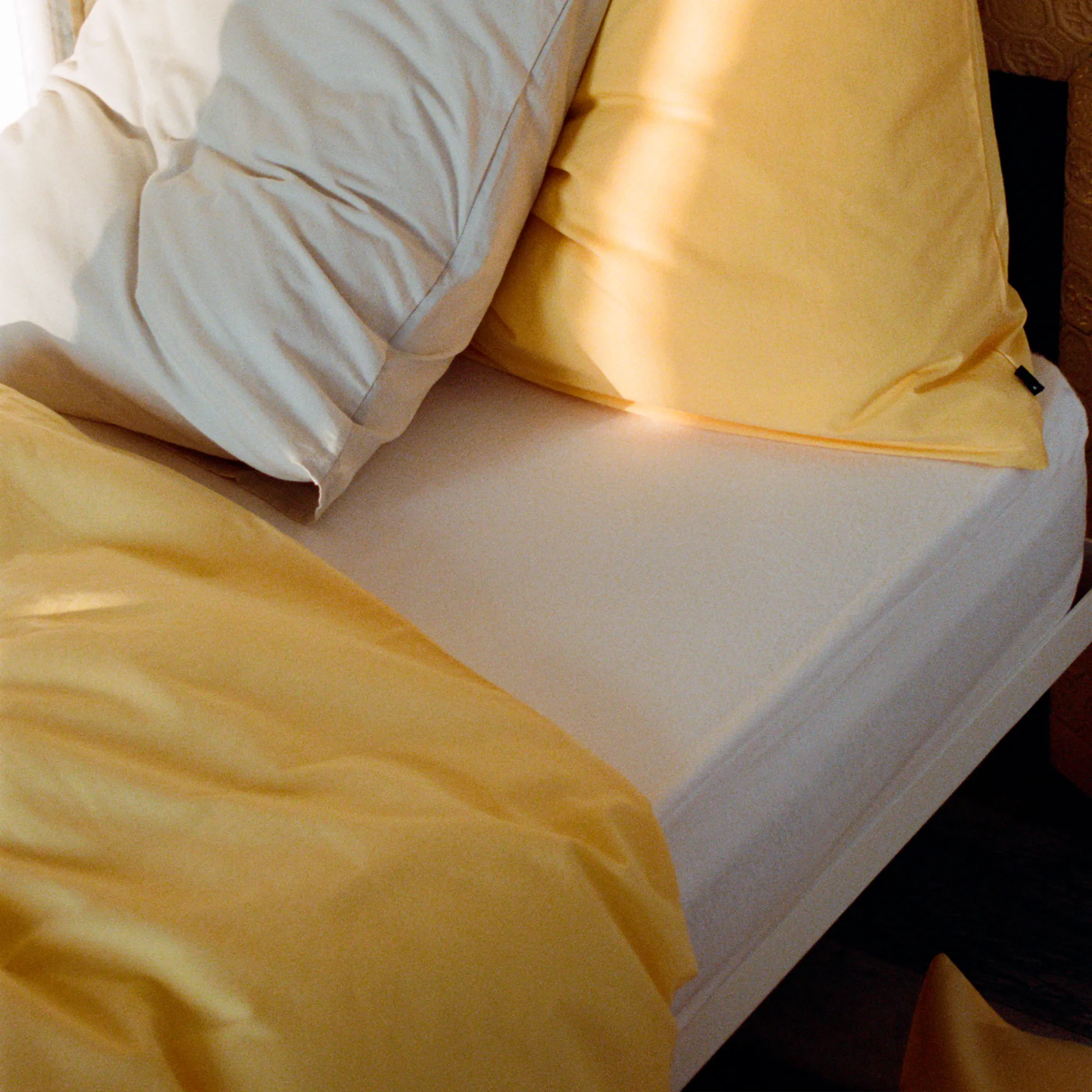Connect Bed Frame 140x200 cm