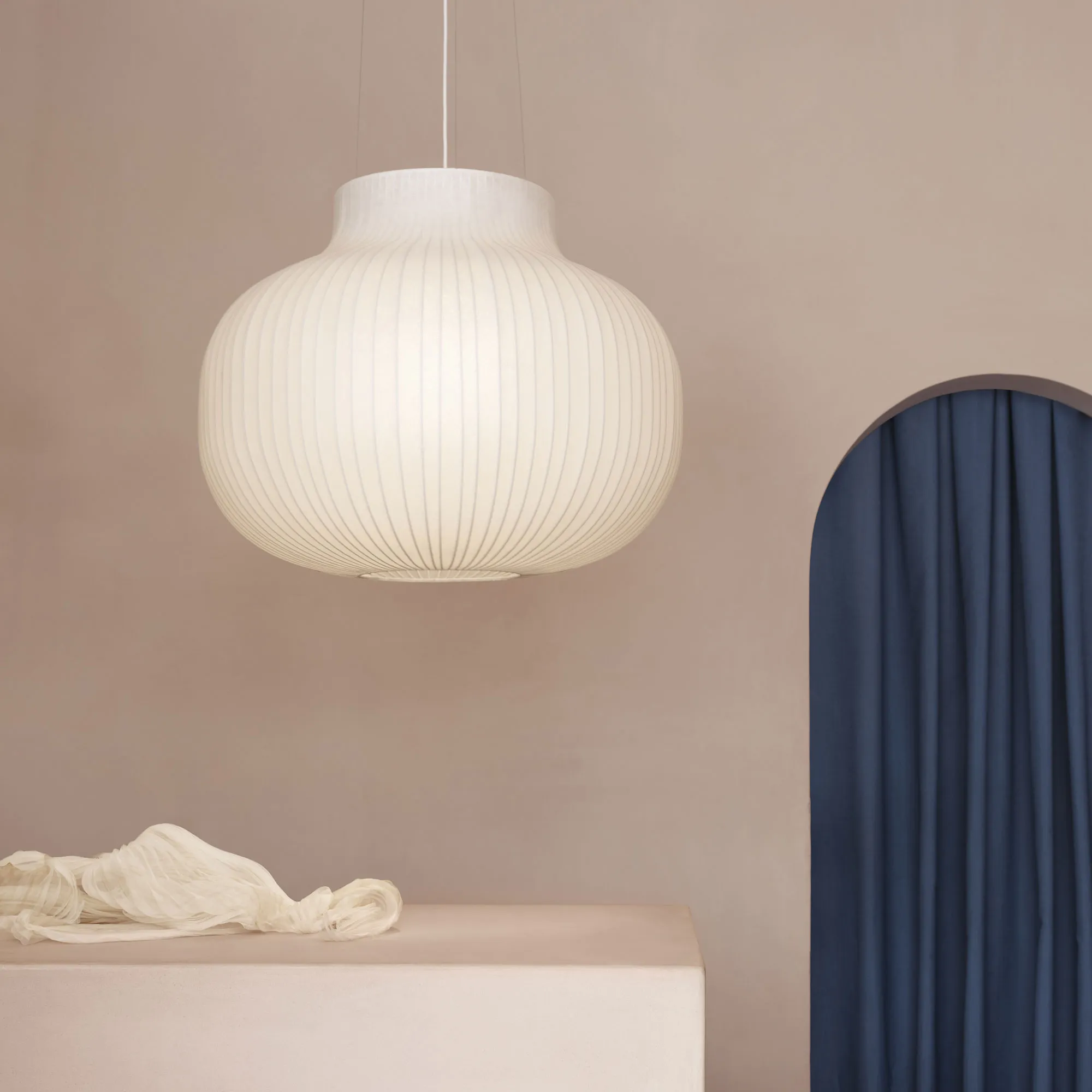 Strand Pendant Lamp Closed - 3