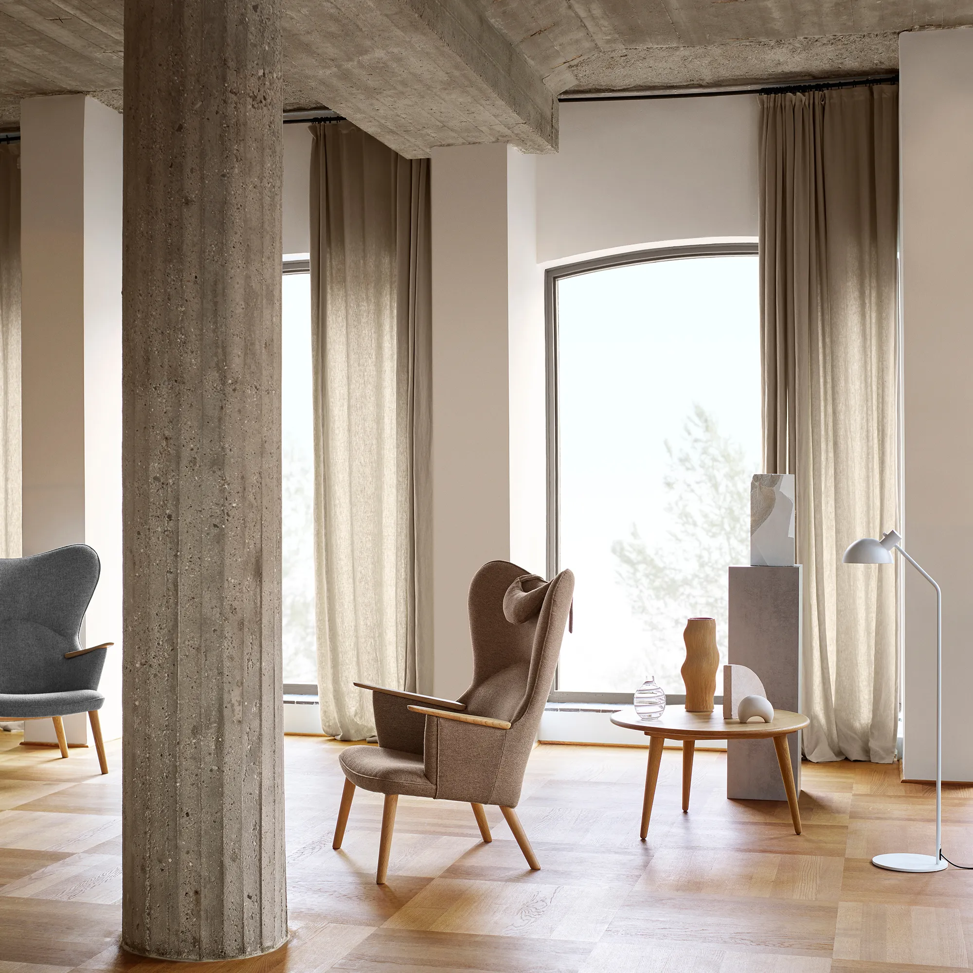 CH78 Mama Bear Armchair - 2