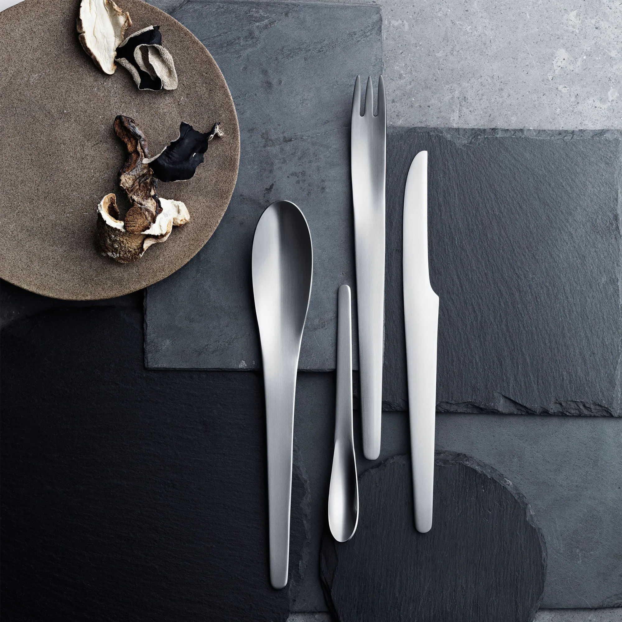 Arne Jacobsen Cutlery Set of 24 - 3