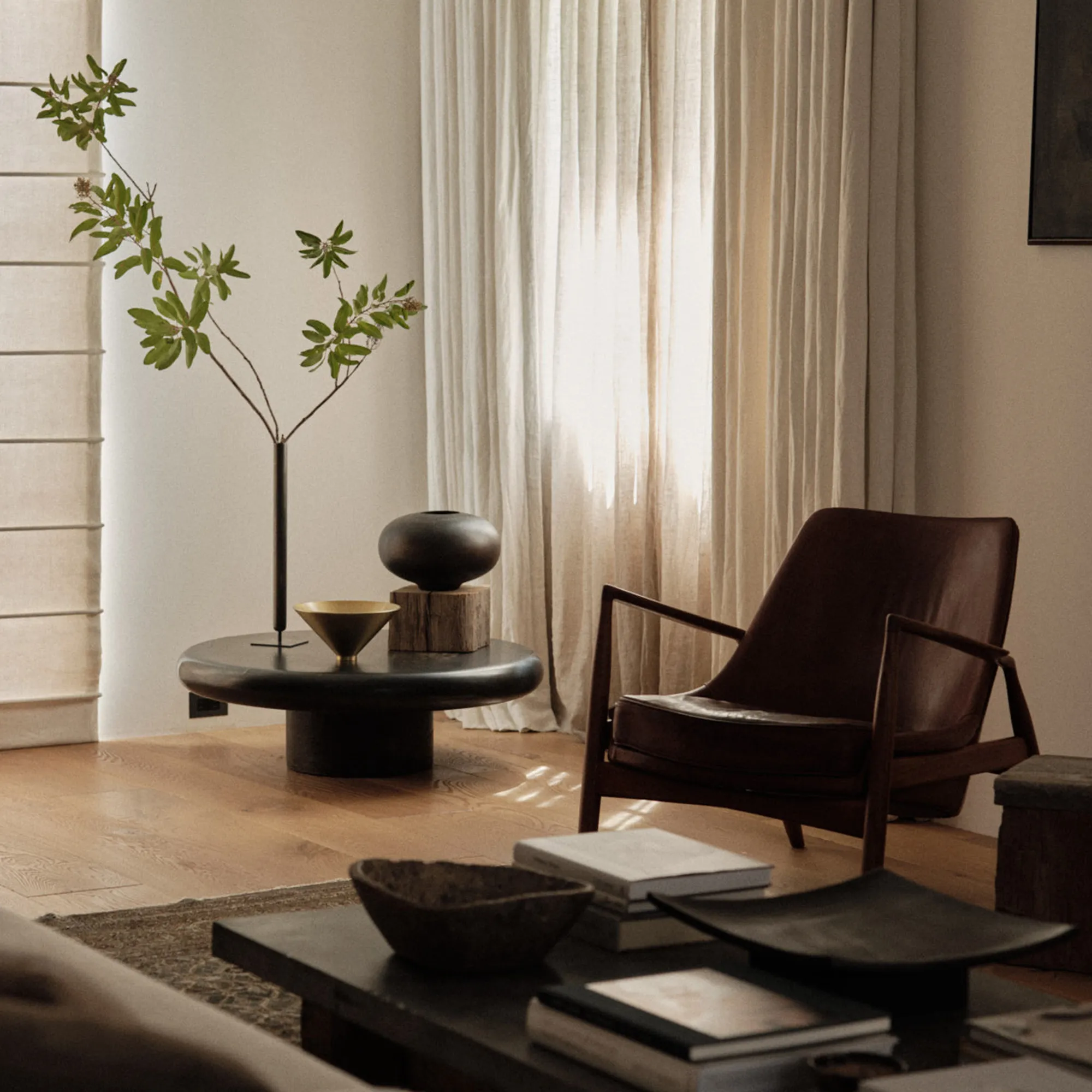 The Seal Lounge Chair Low Natural Oak