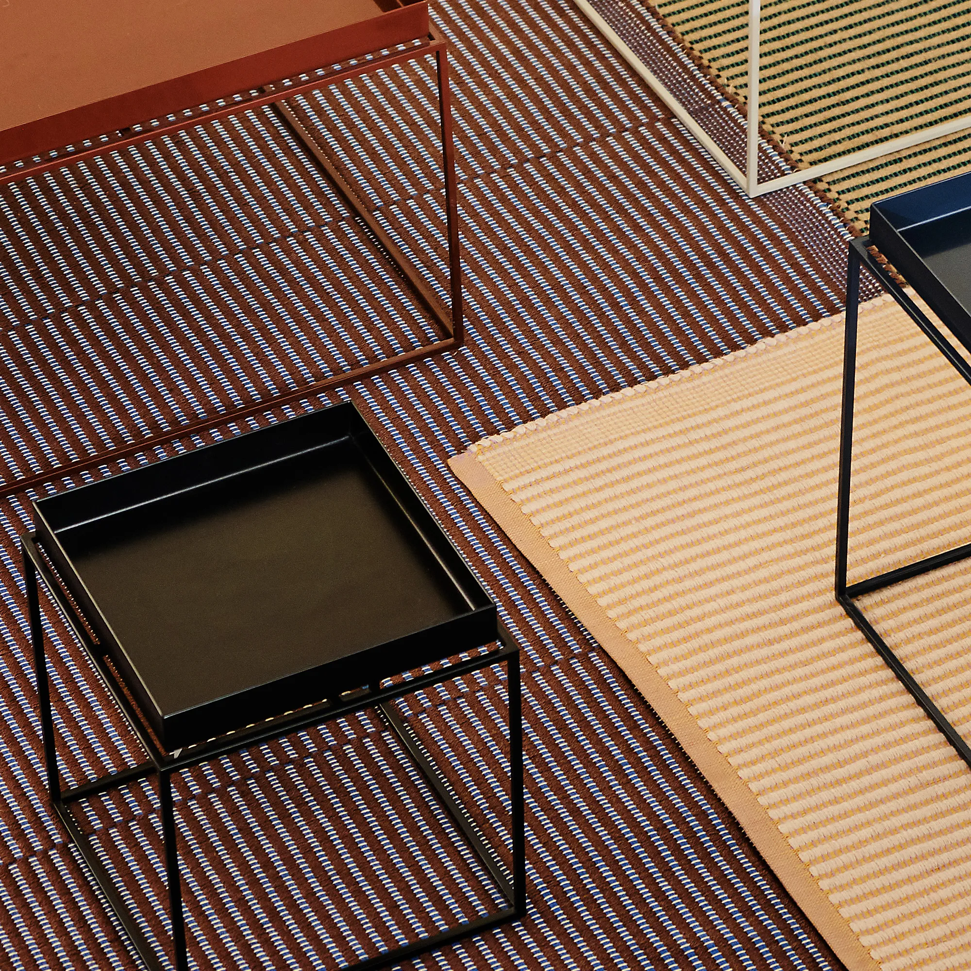 Tray Coffee Table 60 x 60 cm - 6