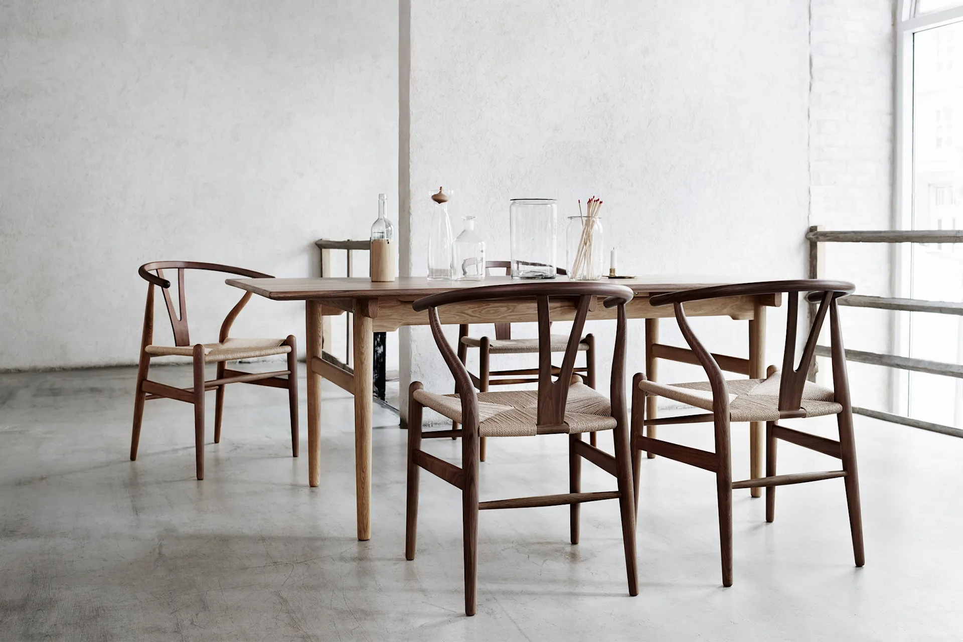 CH24 Wishbone Chair - Walnut/Natural Cord - Carl Hansen - Hans J. Wegner - NO GA