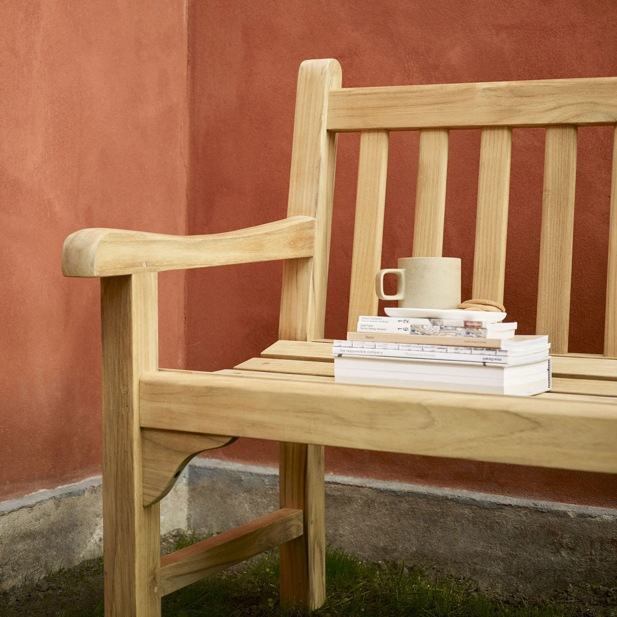 England Bench - 2