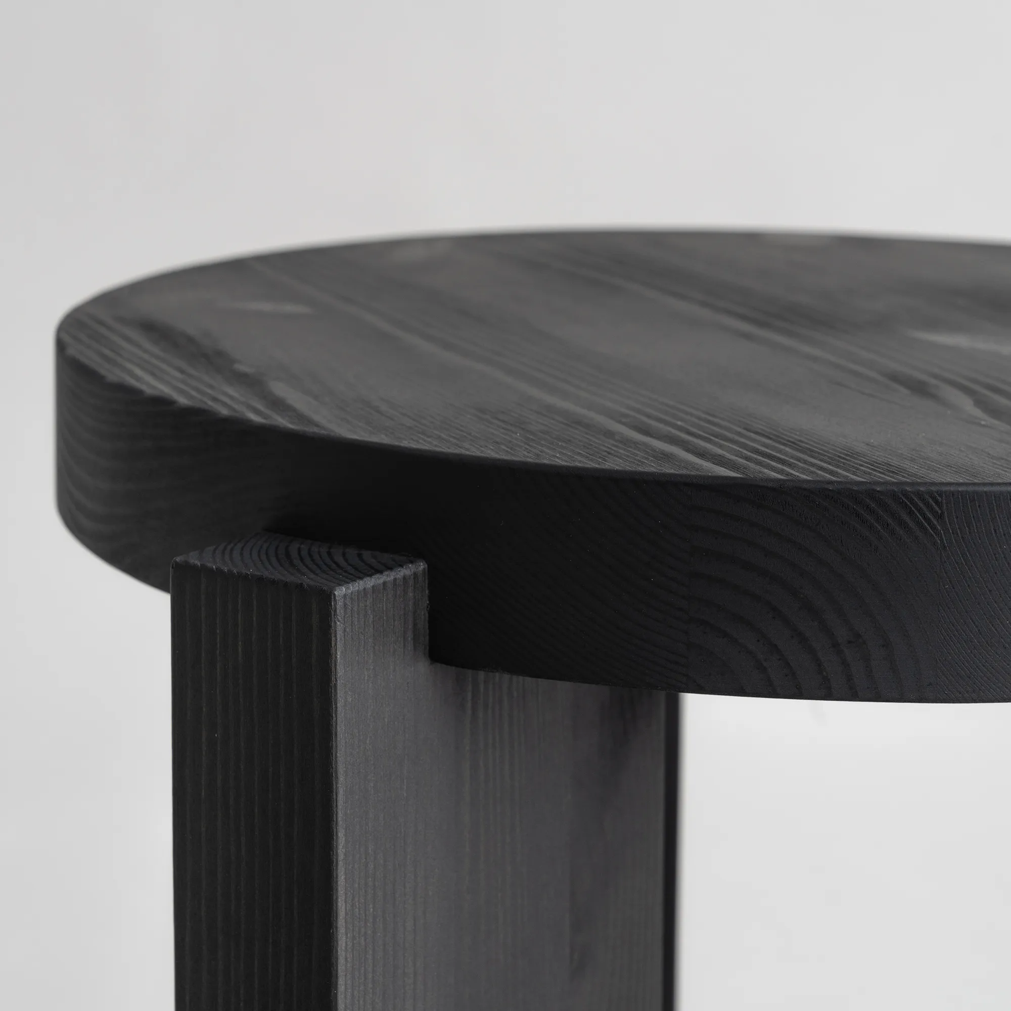 001 Stool Black - 7