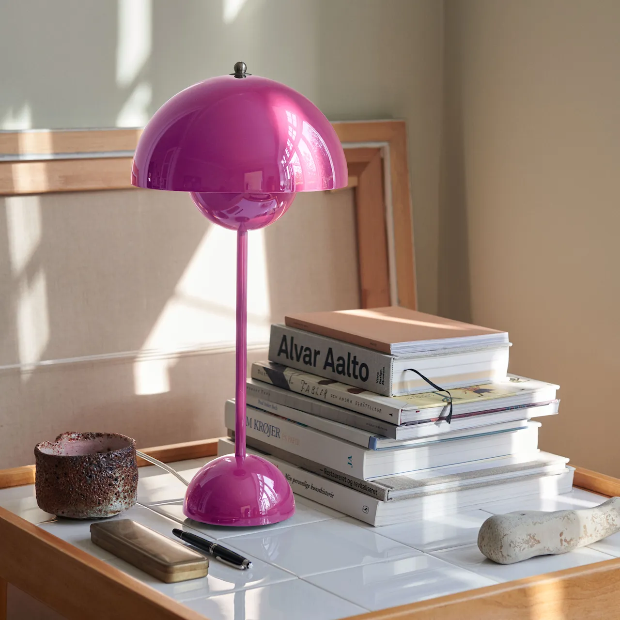 Flowerpot VP3 Table Lamp