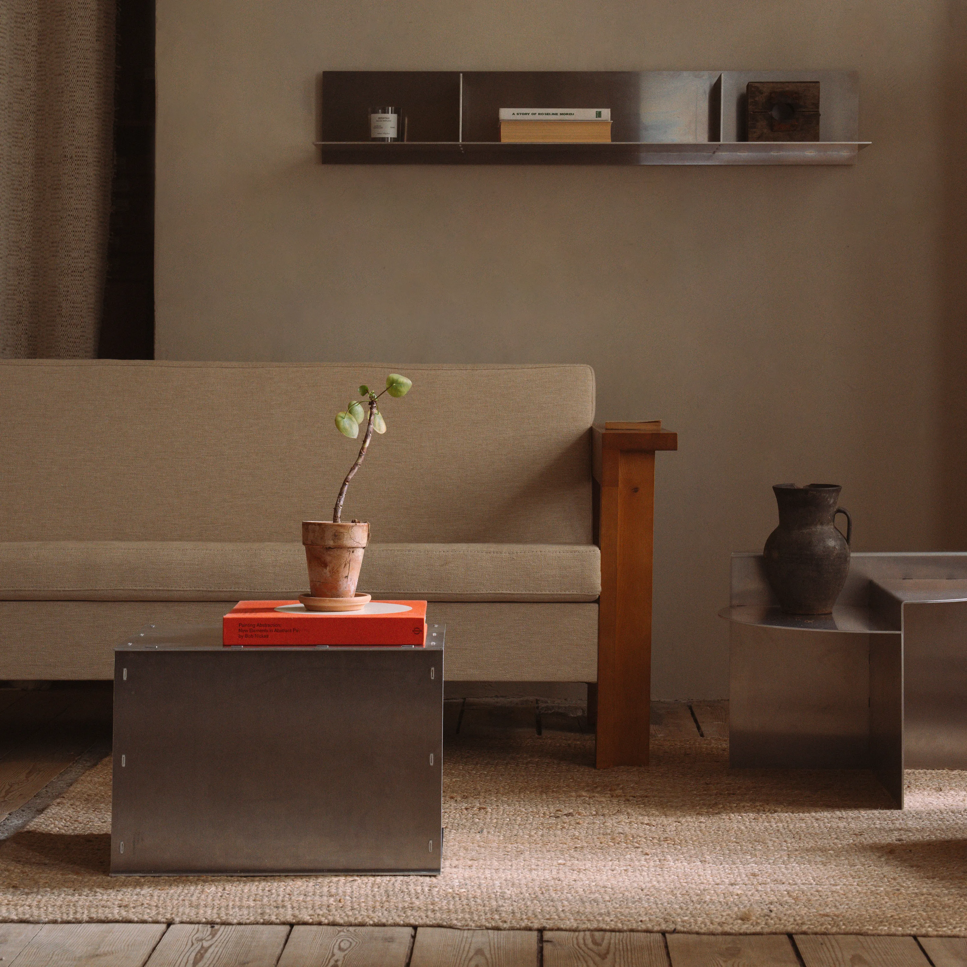 Symmetry sofa - 2