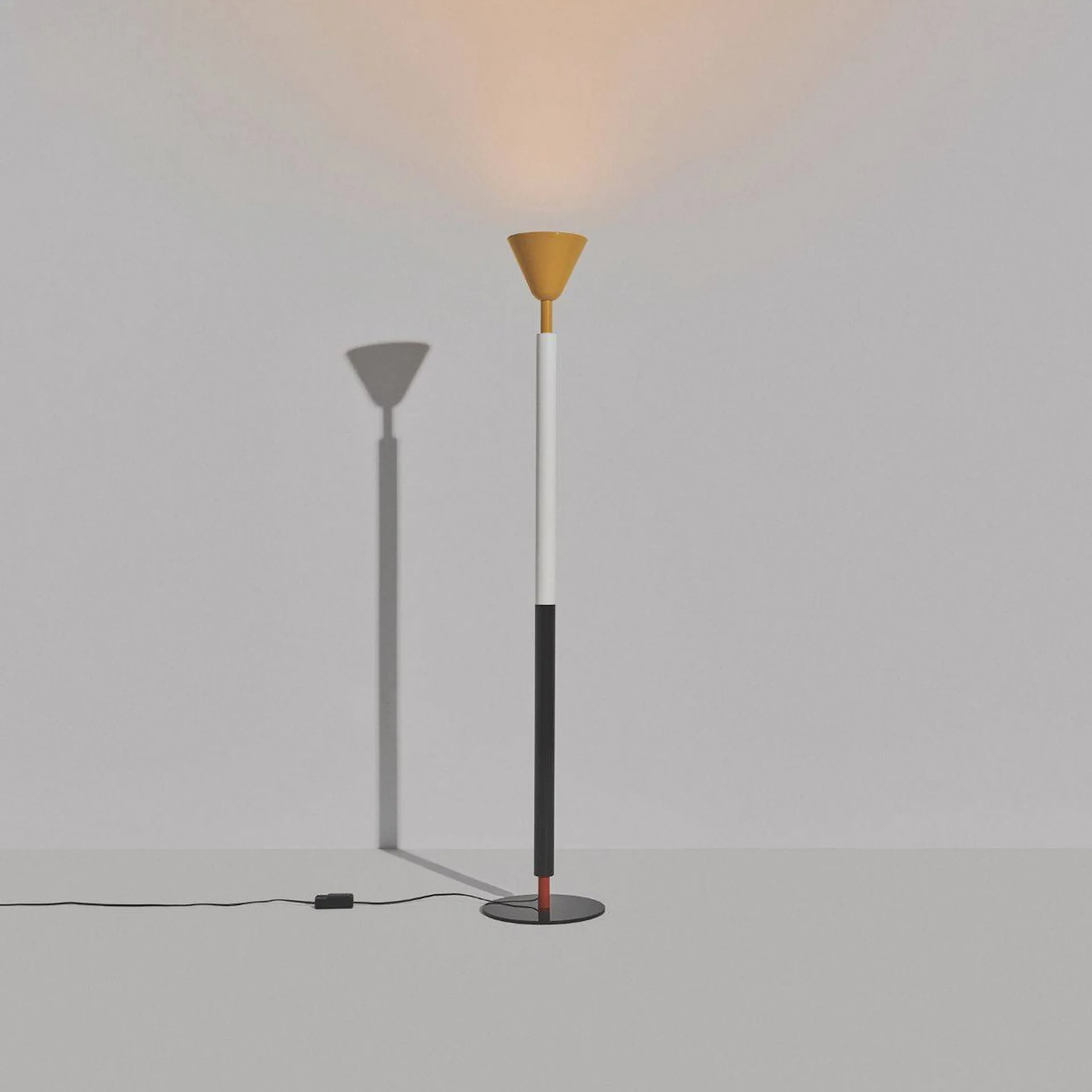 PYL Vloerlamp - Petite Friture - NO GA