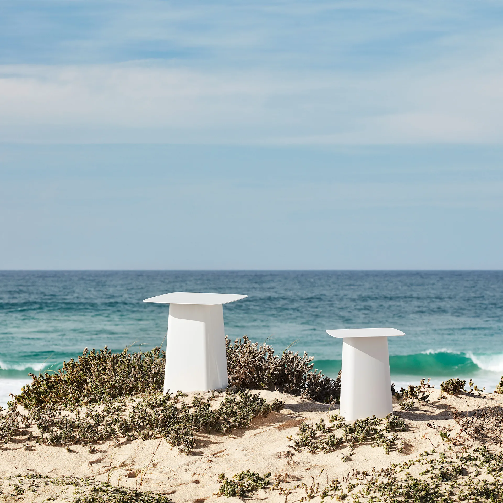 Metal Side Table Outdoor Small - Vitra - Ronan & Erwan Bouroullec - NO GA