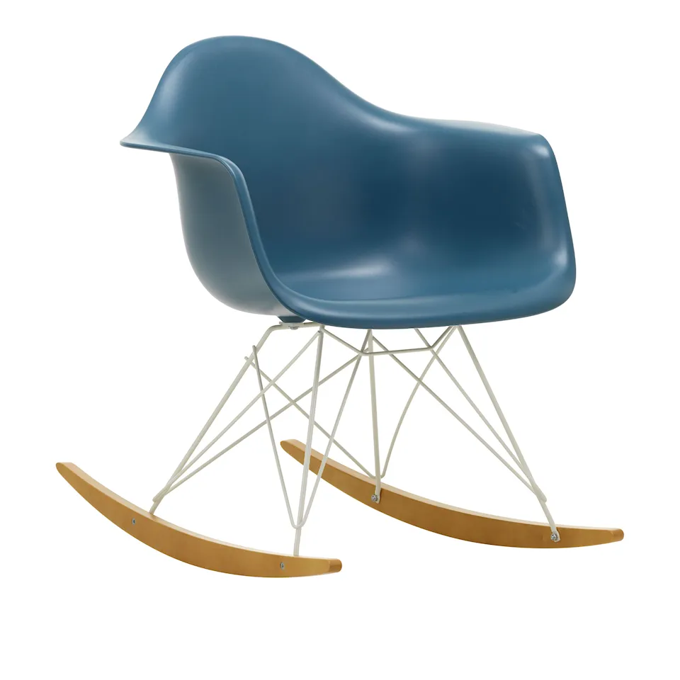 Eames RE Plastic Armchair RAR White/Golden Maple