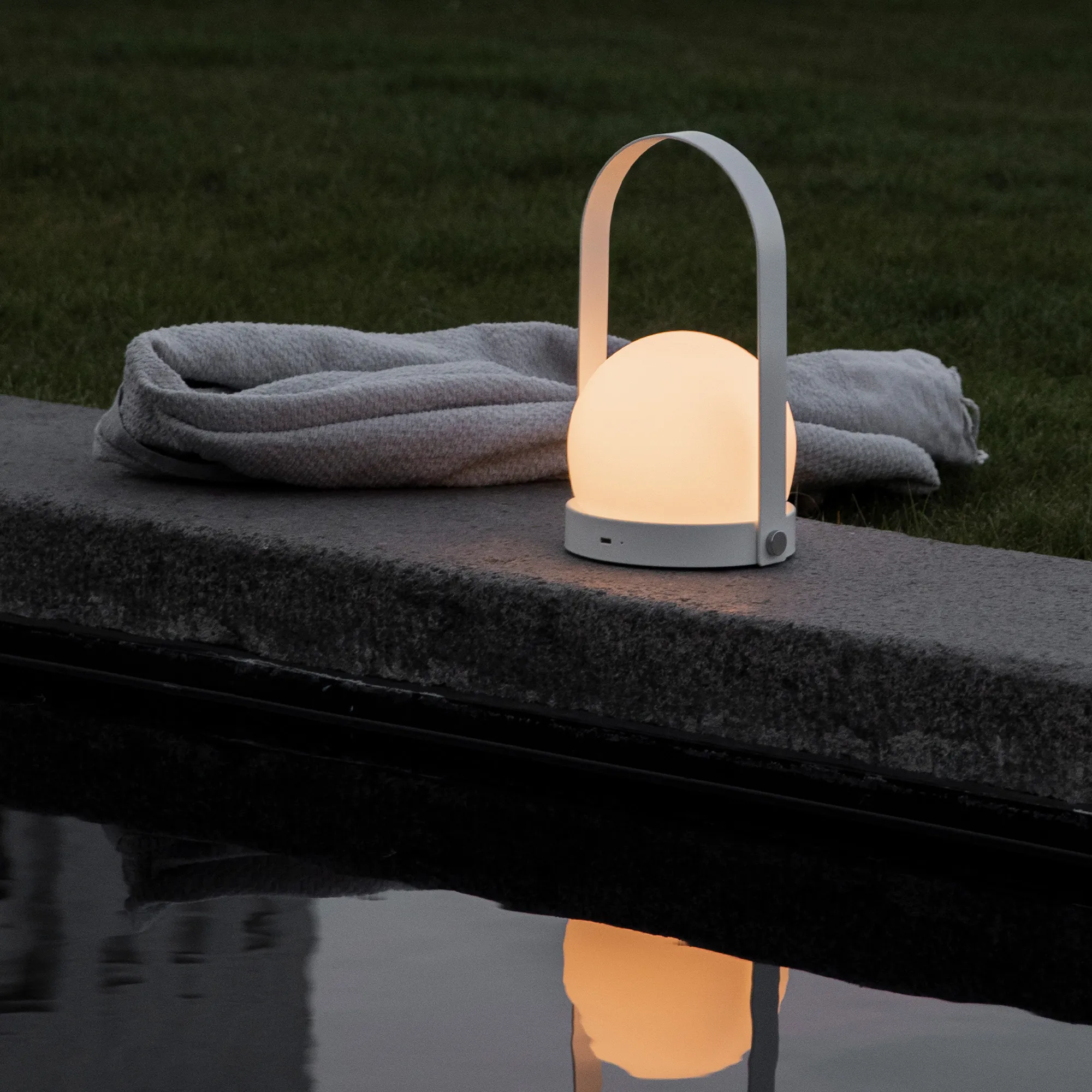 Carrie draagbare buitenlamp - 2
