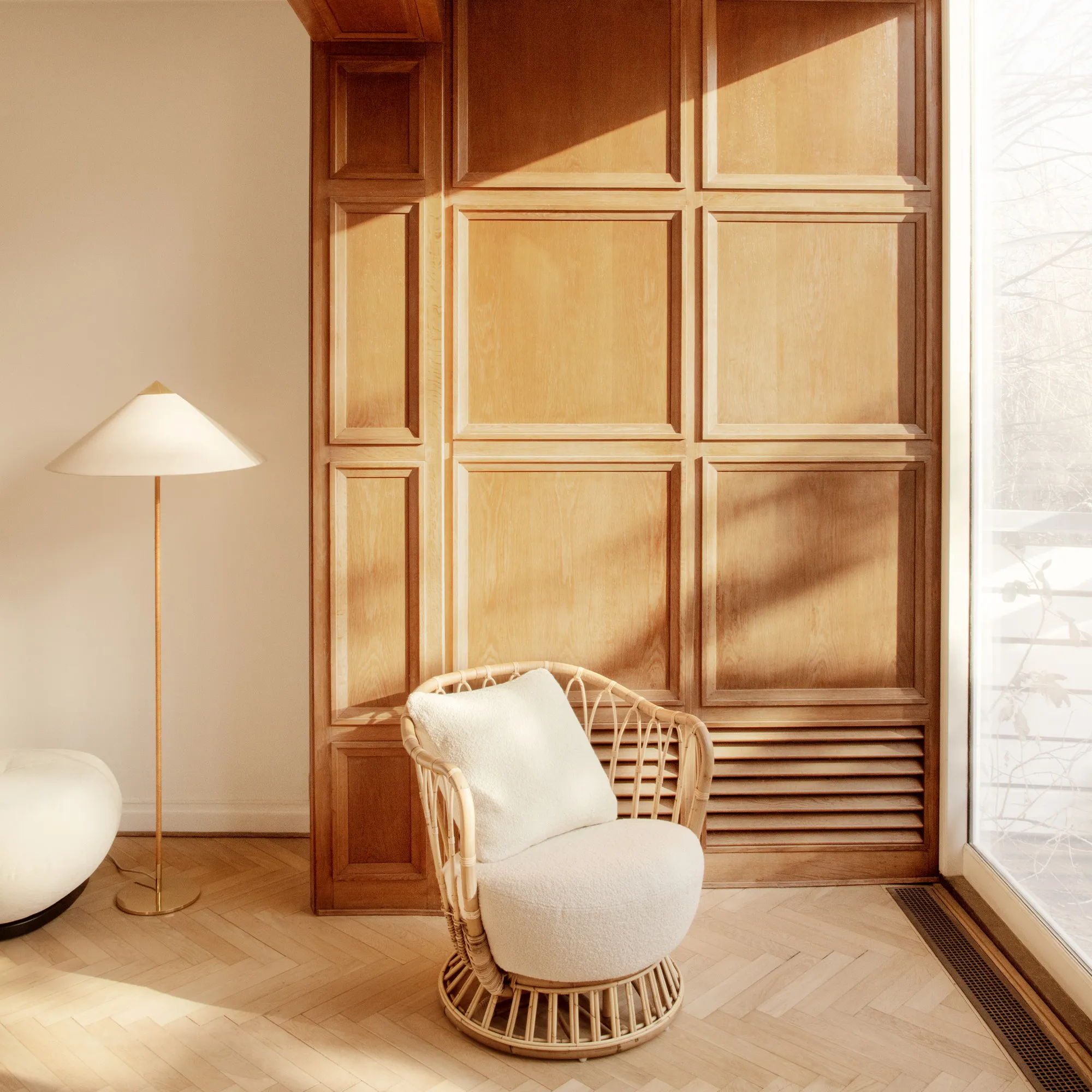 9602 Floor Lamp - 11