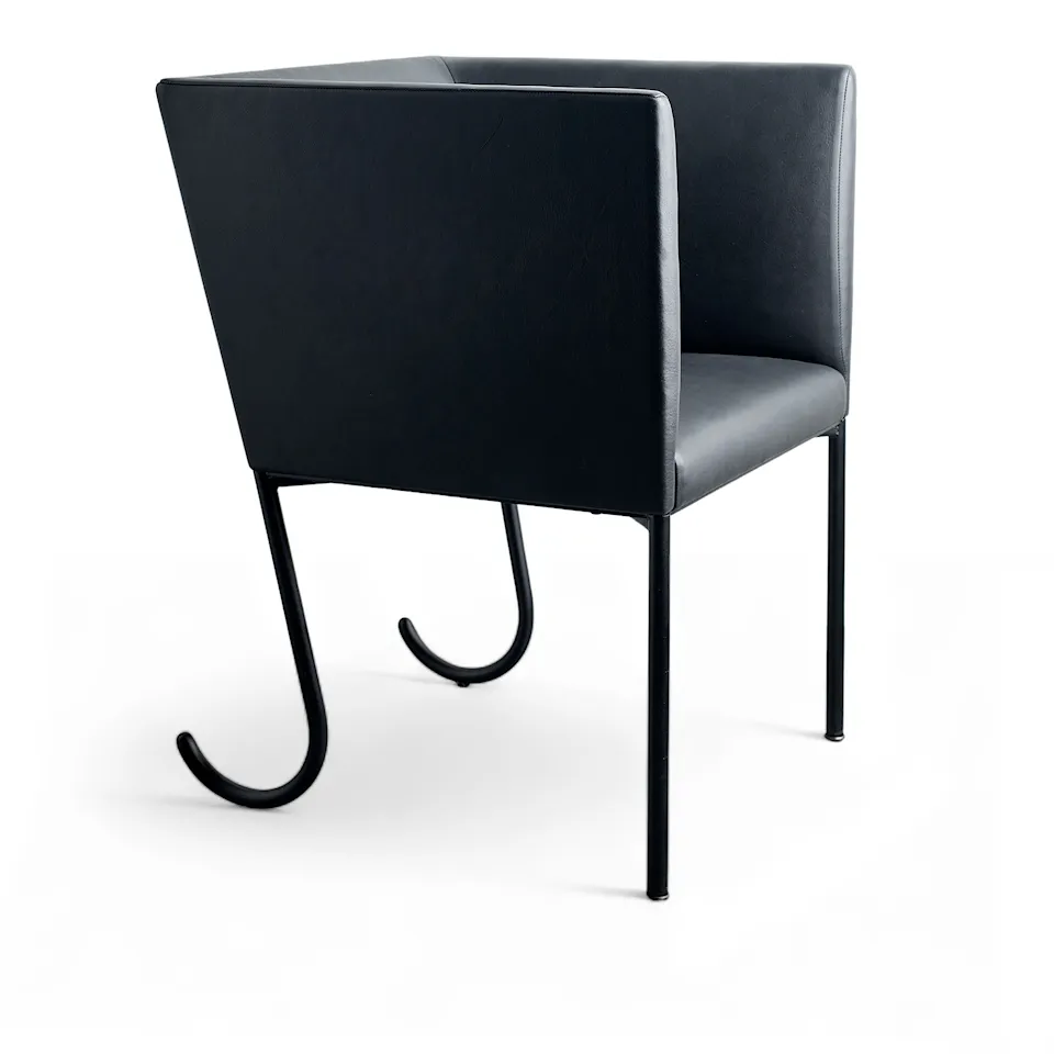 Formula 60 armchair black